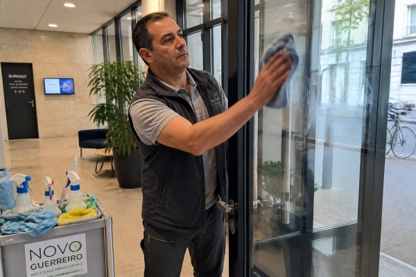 Entretien nettoyage bureaux entreprise Clamart
